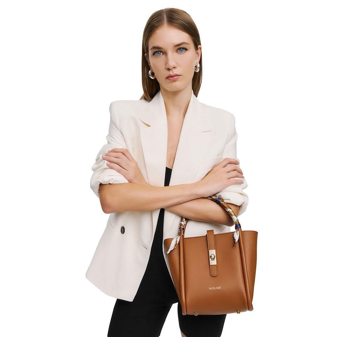 NOLAH BRIDGERTON BROWN_2 NOLAH BRIDGERTON BROWN_2