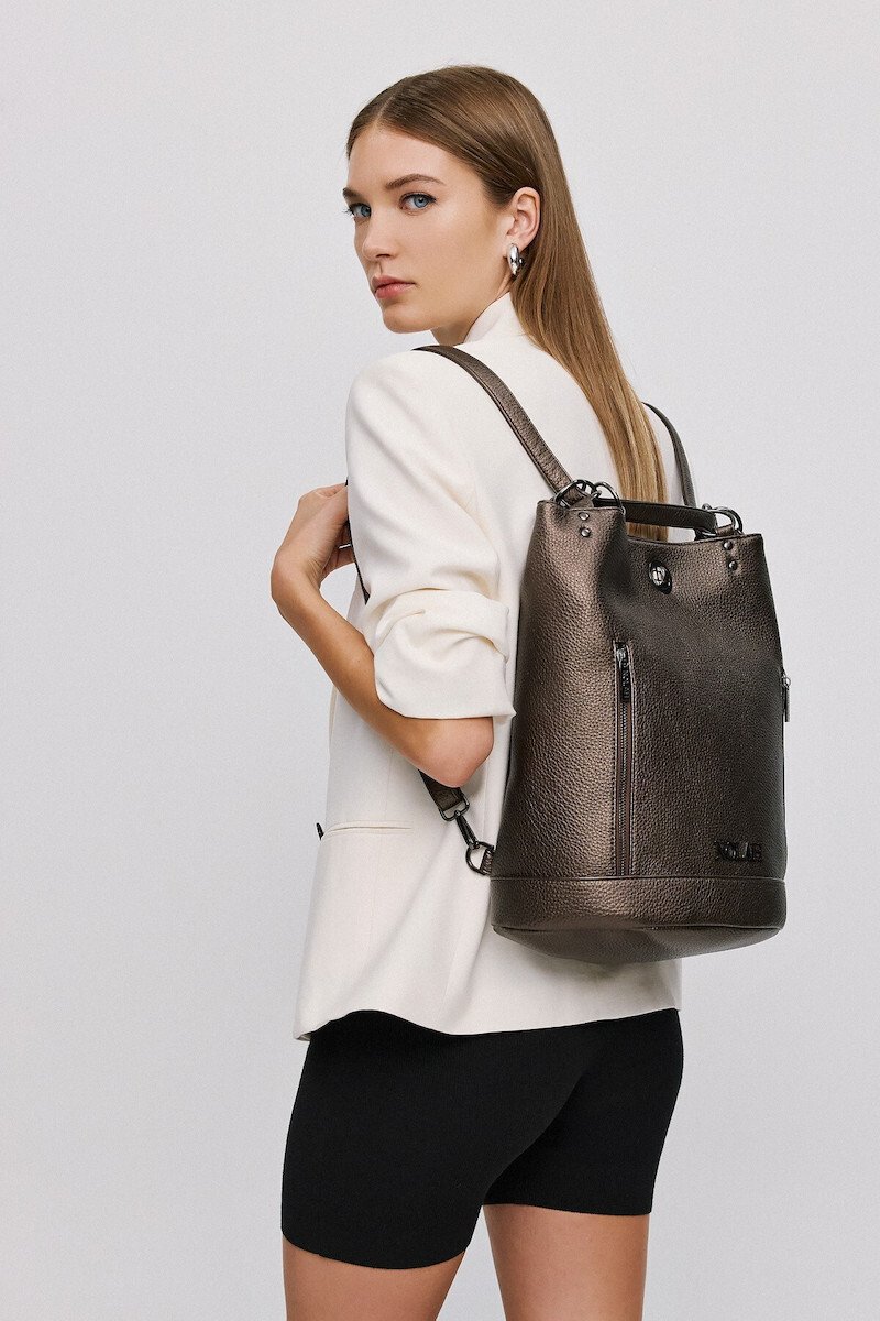 NOLAH TEO METALLIC GUN_4 NOLAH TEO METALLIC GUN_4